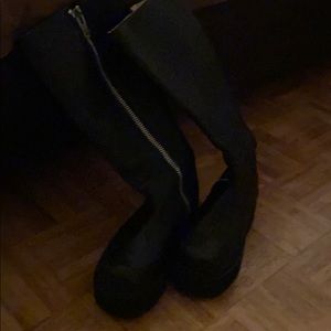 John fluevog leather black boots